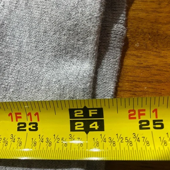 Champion Providence Friars Crewneck - Picture 5 of 5